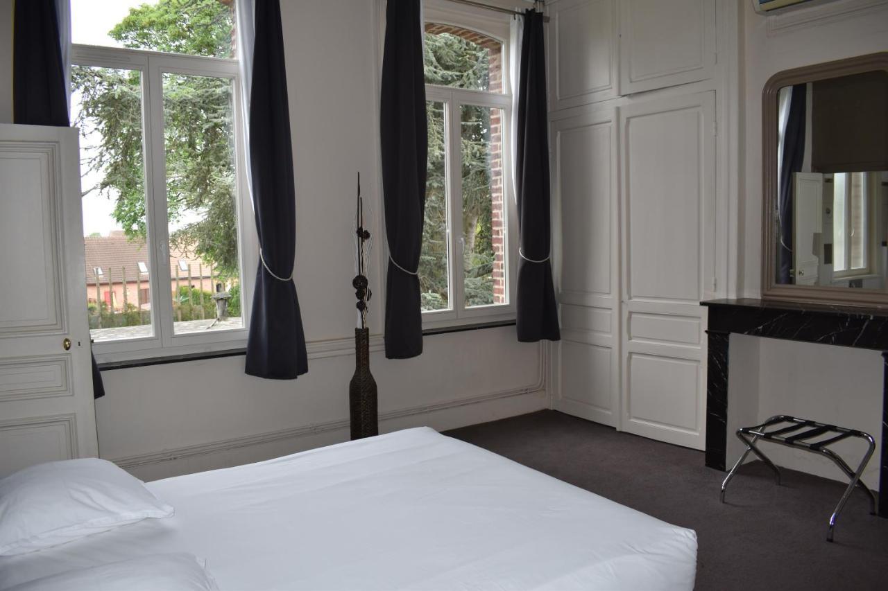 Logis Manoir De Fourcy Hotel Corbehem Exterior photo