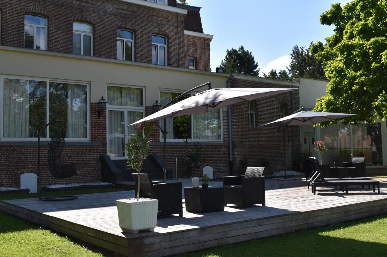 Logis Manoir De Fourcy Hotel Corbehem Exterior photo